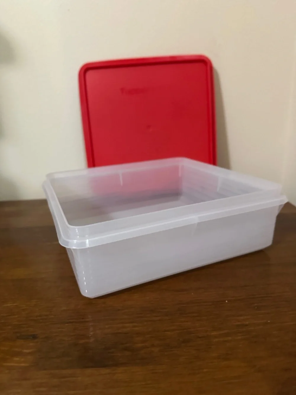 Tupperware: Red-Lid Food Storage Container - Picture 5 of 7